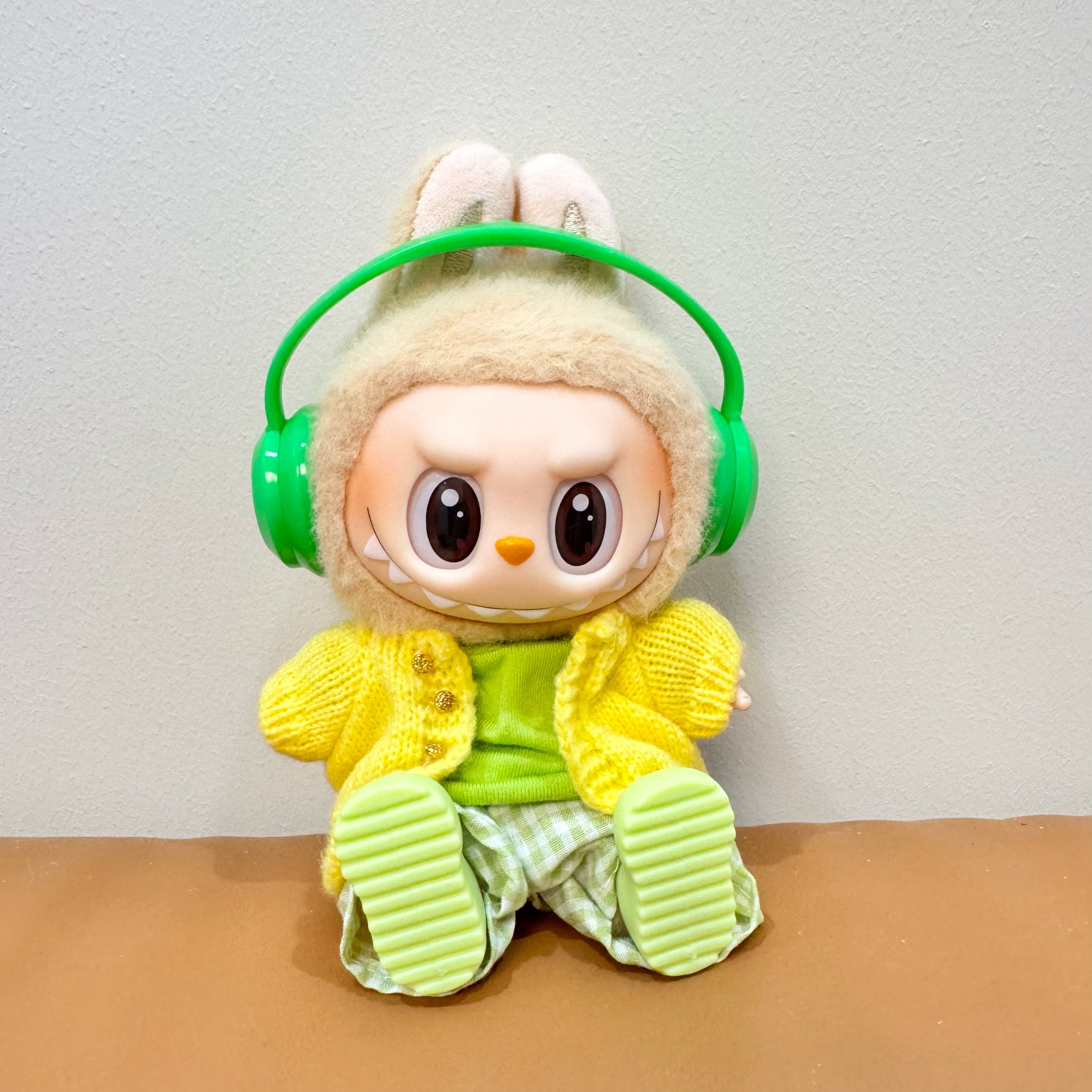 Labubu Doll Clothes - Bright Color Energetic Set Doll Outfit