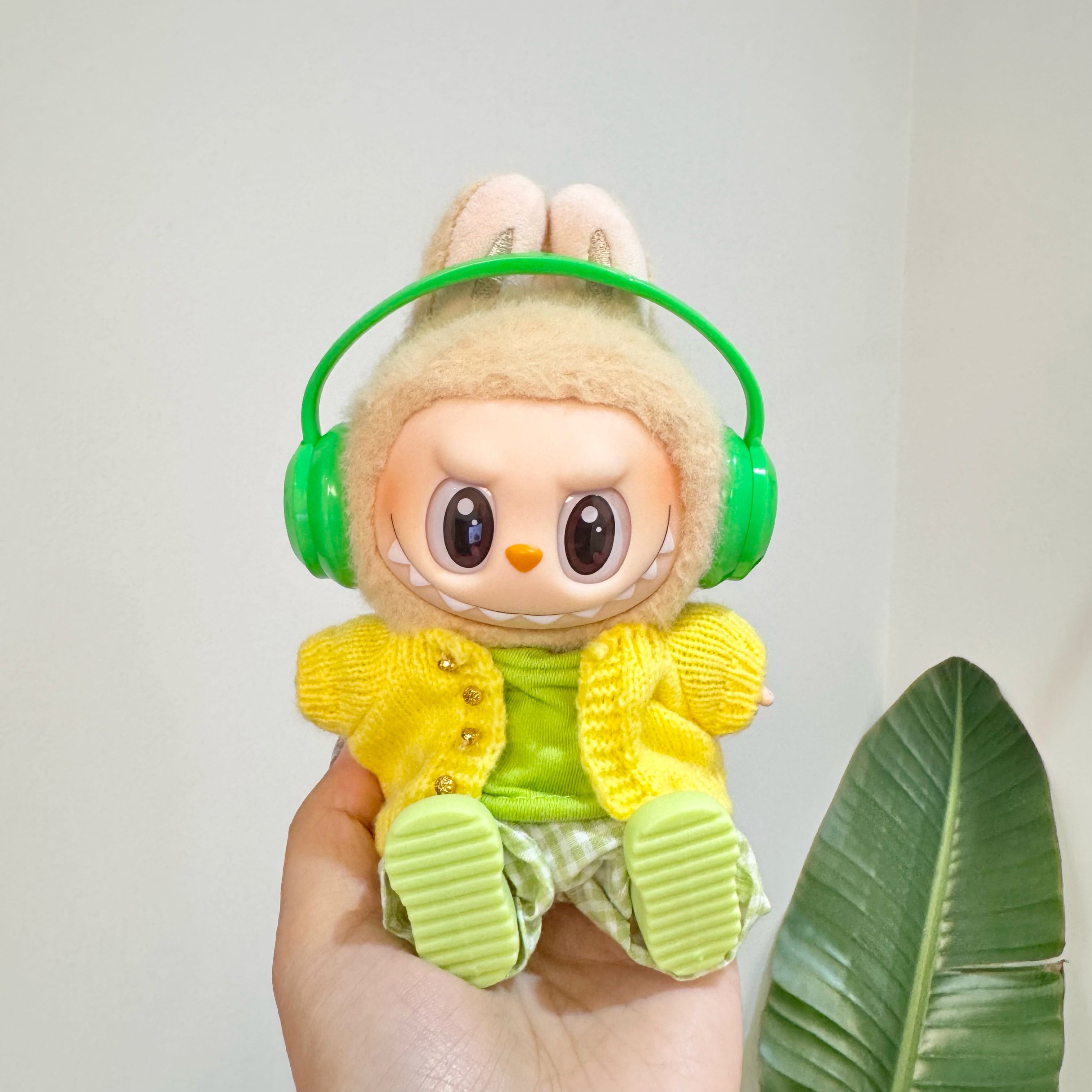 Labubu Doll Clothes - Bright Color Energetic Set Doll Outfit