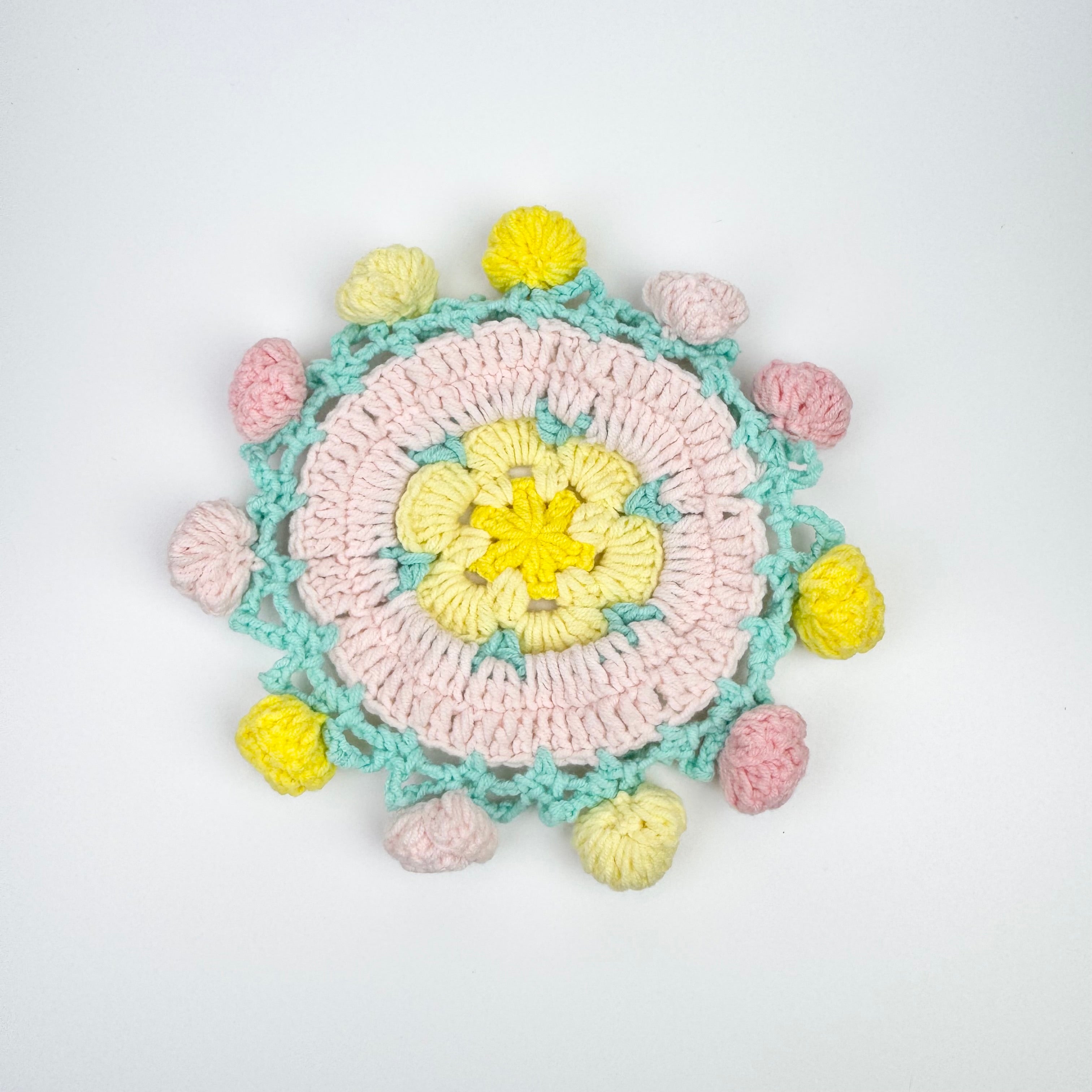 "Pom Pom Flower" Handmade Crochet Flower Coaster with Basket Set - Artistic Home Decor