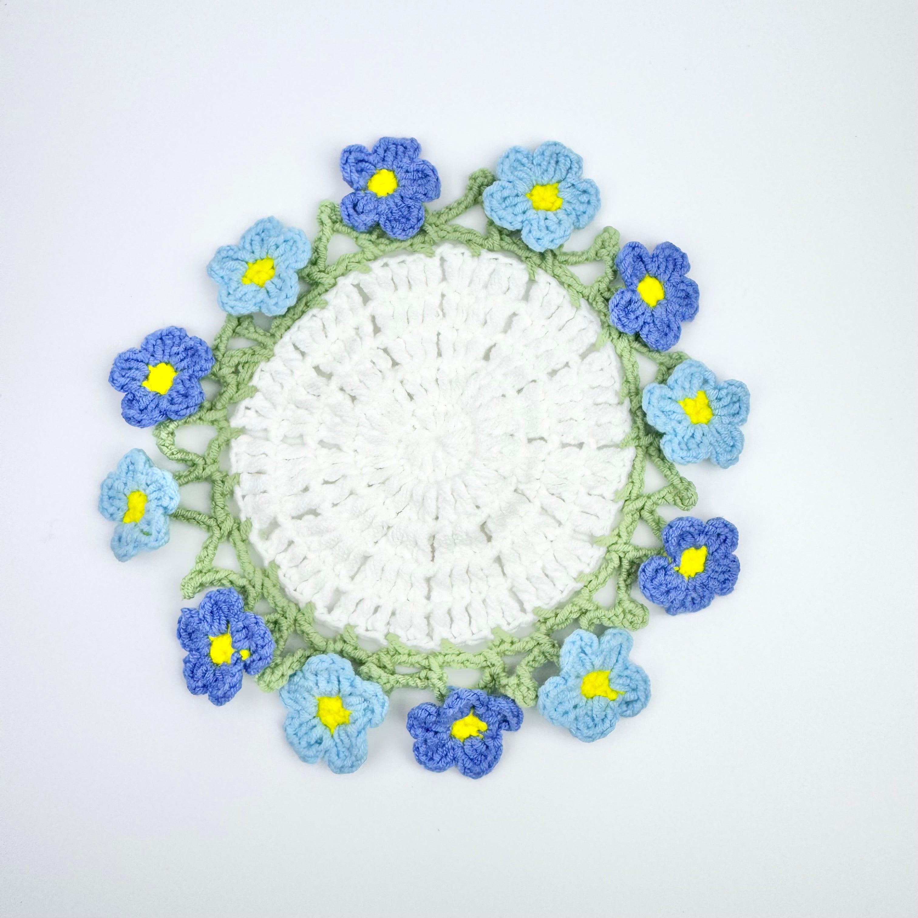 “Forget Me Not” Handmade Crochet Flower Coaster with Basket Set - Artistic Home Decor