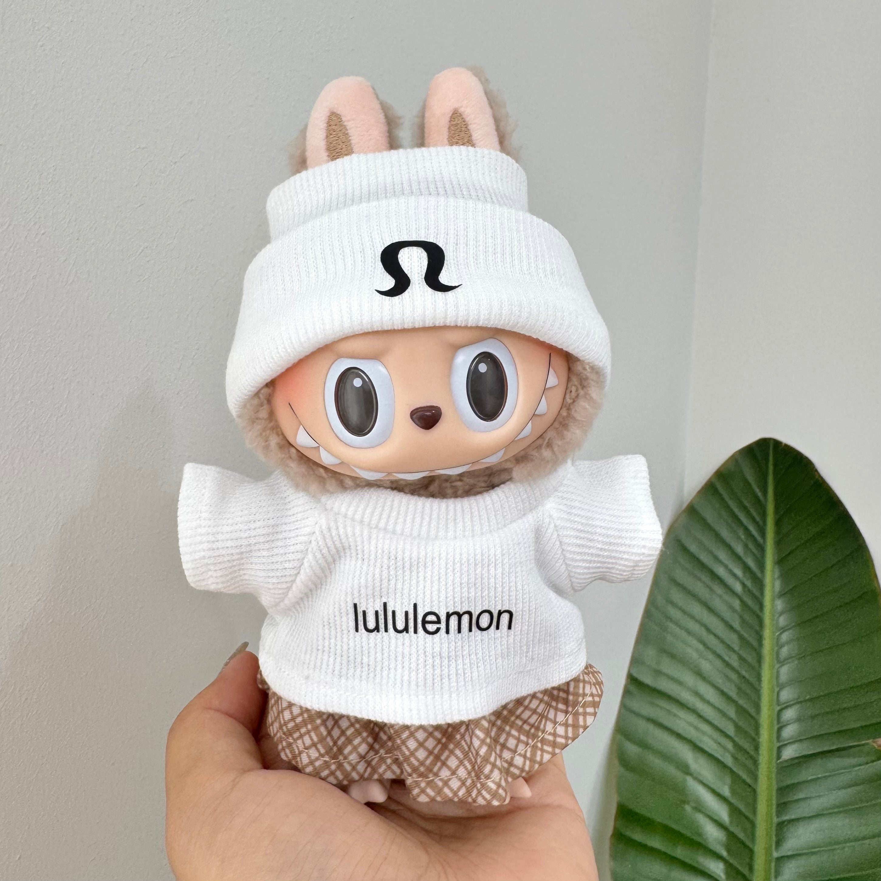 Labubu Doll Clothes - Yoga Inspired Athleisure Set - Trendy Fitness Outfit for Dolls