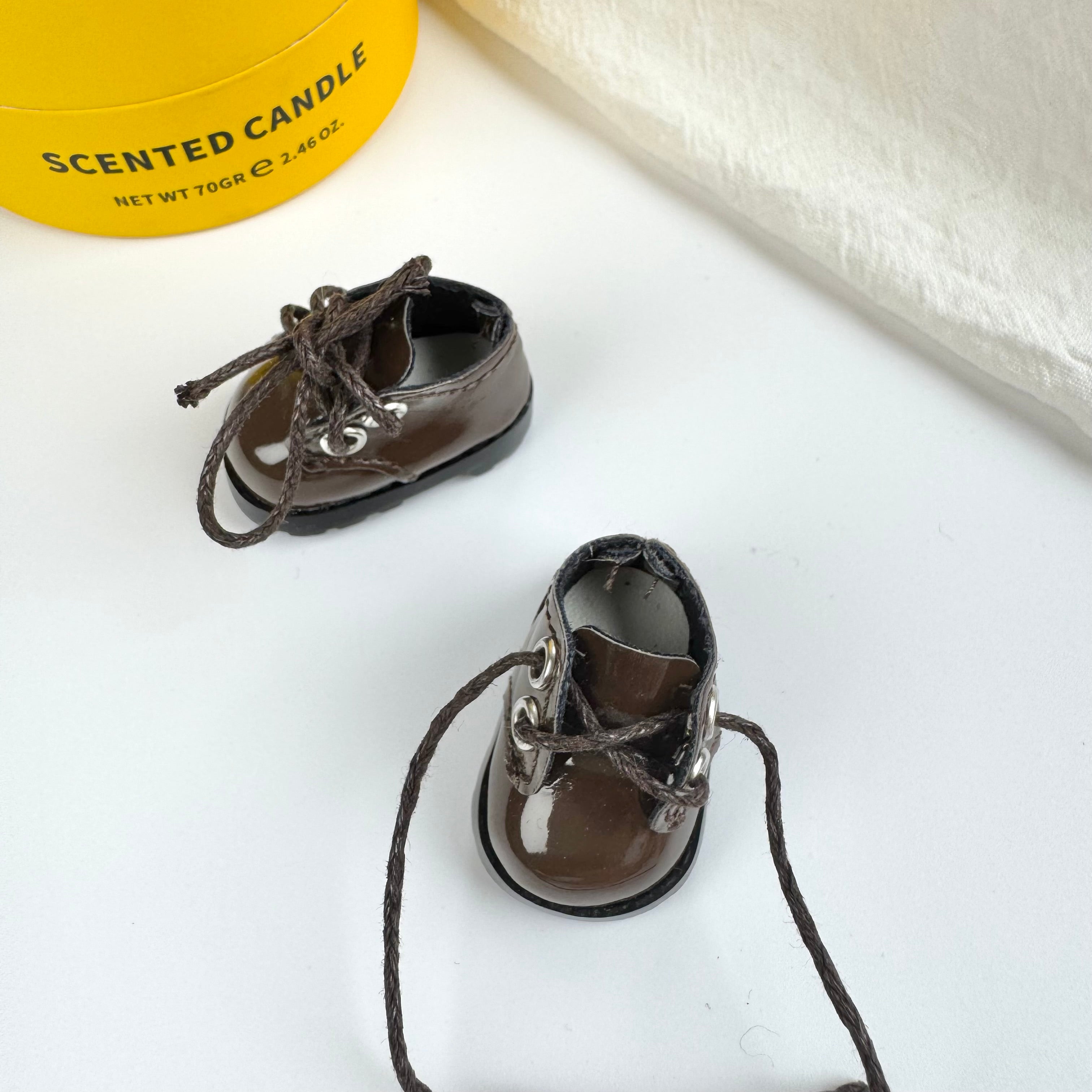 Doll Accessories - Lace Up Shoes for Dolls - 2 Colors