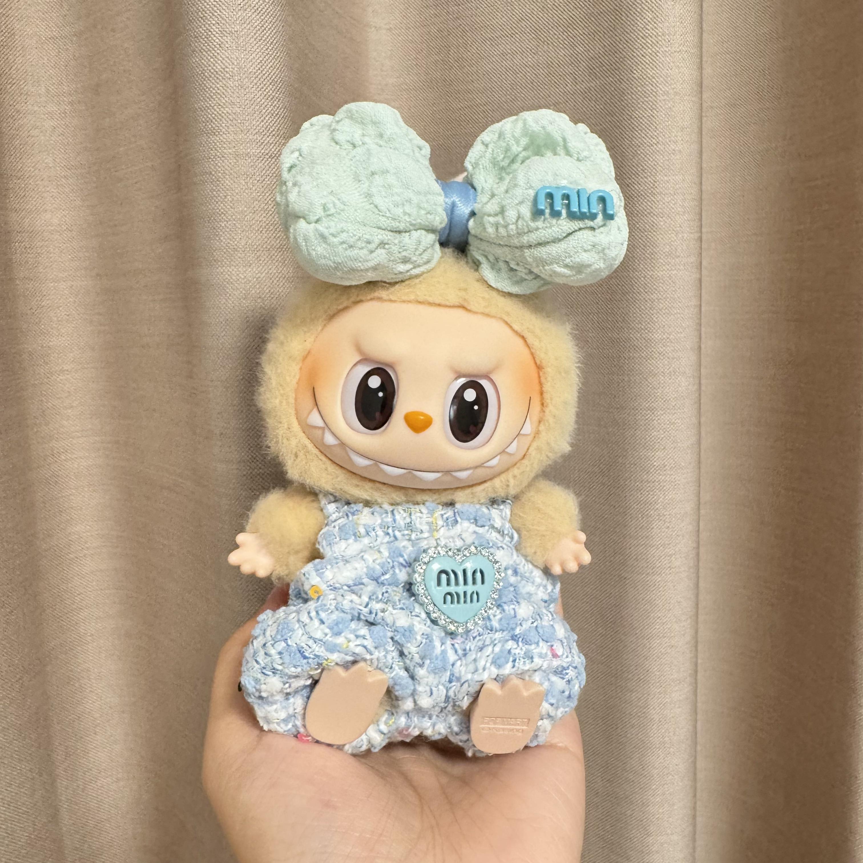 Labubu Doll Clothes - Chic Tweed Doll Outfit Set: Mint Bow Headpiece + Tweed Overalls